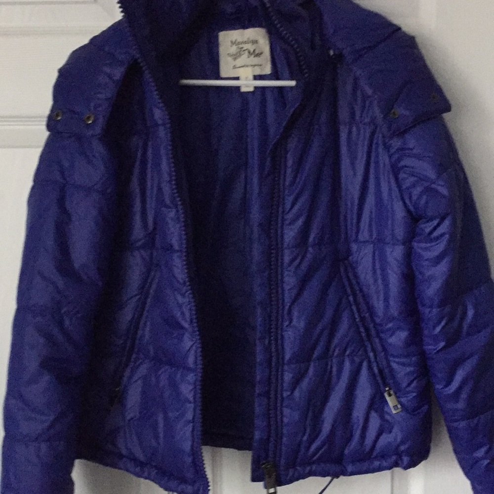 Jacket - Picture 2 of 5